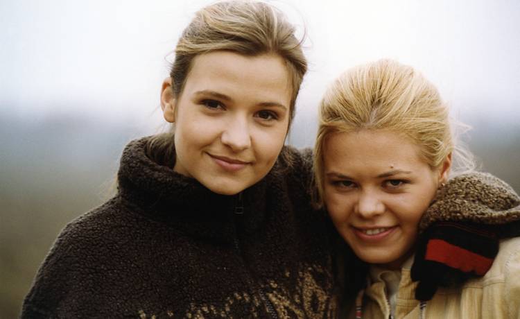 Joanna Koroniewska i Ewelina Serafin na planie "M jak miłość", fot. AKPA